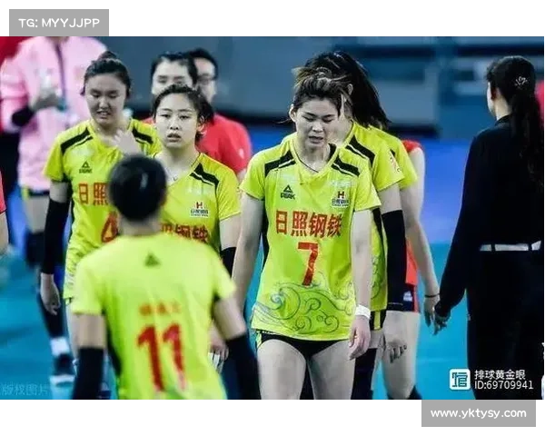 山东队二传线路明确上海队副攻阵容强大呈现鲜明对比